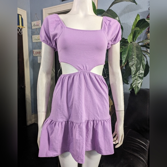 NWT Rue21 Cut Out Bodycon Ruffle Lavender Mini Dress Size XS - Picture 2 of 6